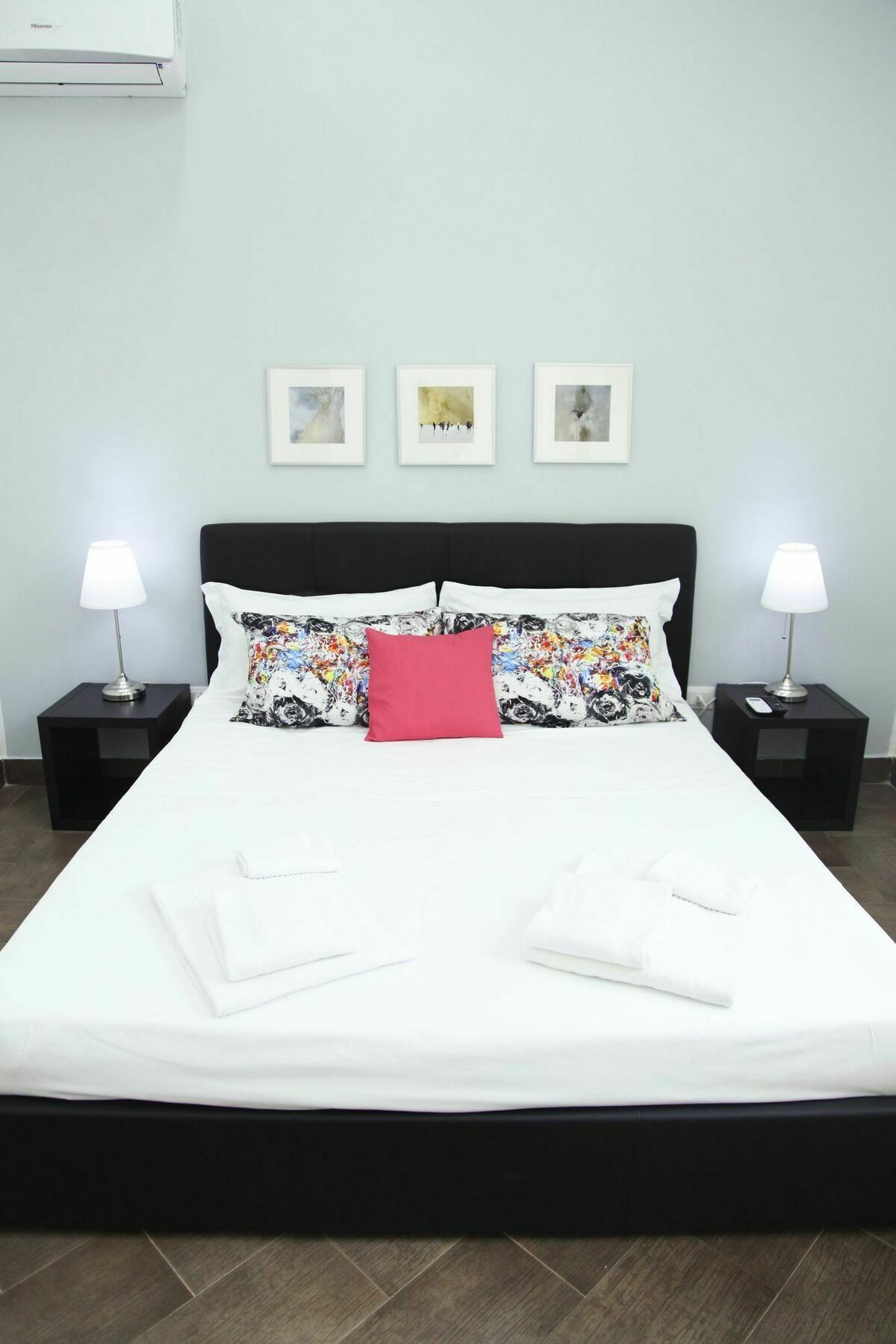 Toledostation B&B เนเปิลส์ ภายนอก รูปภาพ